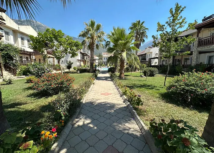 Grena Delux Pool Side Apartmán *