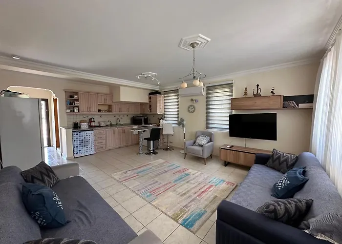 Grena Delux Pool Side Apartmán Fethiye