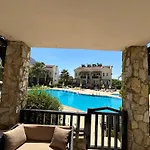 Grena Delux Pool Side Fethiye