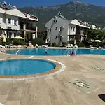 Apartman Grena Delux Pool Side *