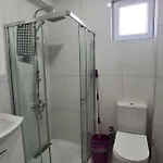 Apartman Grena Delux Pool Side