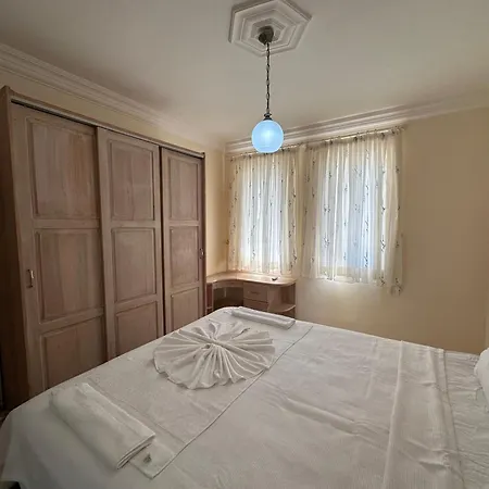 Grena Delux Pool Side Apartamento *